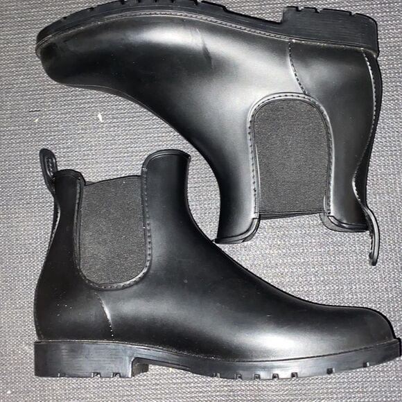 Women’s Chelsea Rain Boots Waterproof Slip-On Elastic Mid-Calf Rubber Boots 9.5 - Picture 2 of 6